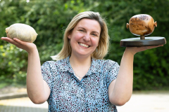 FREE TO USE PHOTOGRAPH...World Haggis Championships 2023
Winner of the 2023 World Haggis Championships Laura Black of Cupar Butchers, Bellshill.
for further info please see press release from Maureen Young on 07778 779888
Picture by Graeme Hart.
Copyright Perthshire Picture Agency
Tel: 07990 594431