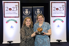 FREE TO USE PHOTOGRAPH..World Haggis Championships 2023.
Laura Black of Coopers Butchers Bellshill pictured receiving her 2023 World Haggis Champion Trophy from Louise Harley from sponsors Hamlyns.
for further info please see press release from Maureen Young on 07778 779888
Picture by Graeme Hart.
Copyright Perthshire Picture Agency
Tel: 07990 594431